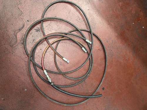 Mercedes 190e fuel pipes - 190e,