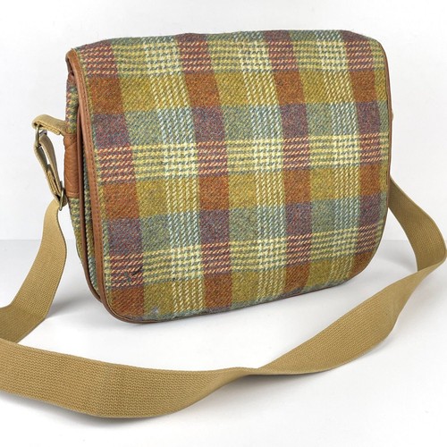Vintage laura ashley wool - laura,