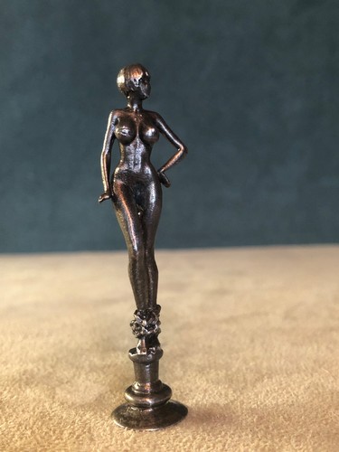 Woman chains pipe - woman, in
