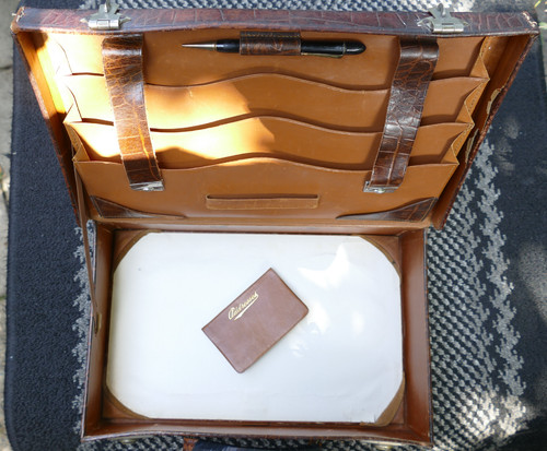 Vintage crocodile leather - crocodile,