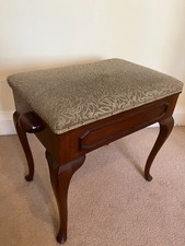 Antique Mahogany Box Style