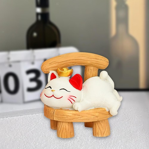 Lucky cat statue - statue, kitten