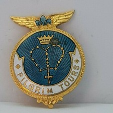 Pilgrim tours Badge by thomas Fattorini 32*25mm