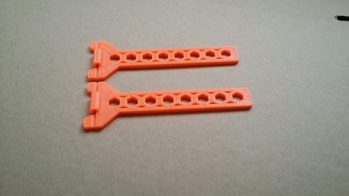 Tingle brick wall - x,