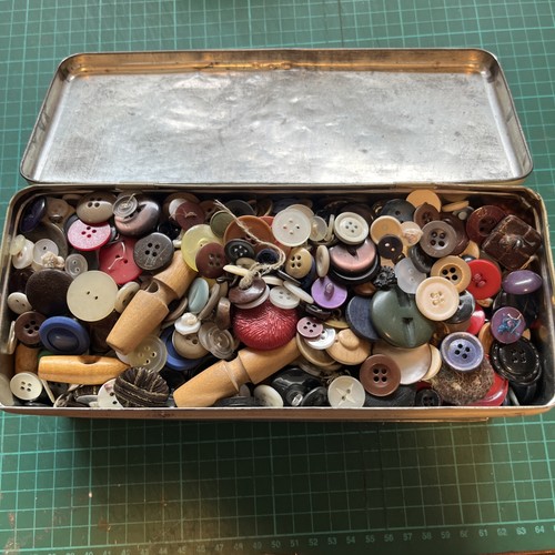 Large job lot - large,
