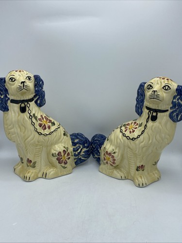Large pair siltone - large,
