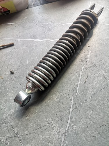 Suzuki cs50 roadie - cs50, shock