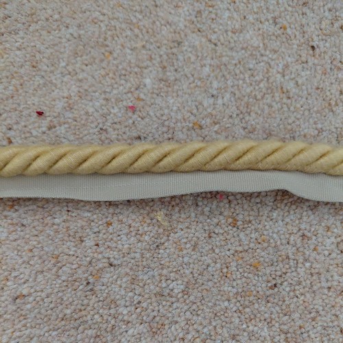 Flanged piping cord 19mm - piping, old