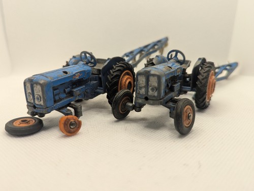 Corgi fordson power - gs, 13