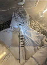 Trapstar coat women’s size