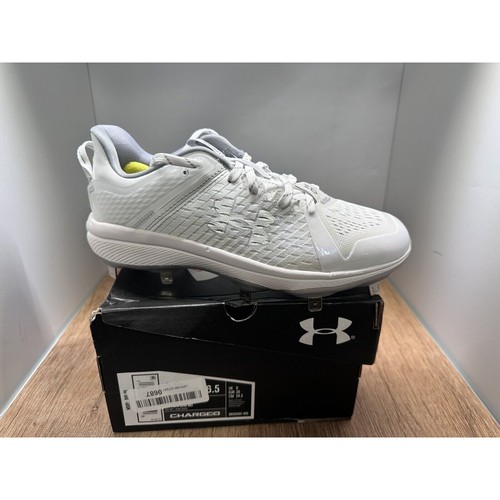 Nwt men under armour yard - men's,