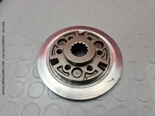 Boss clutch center - boss,