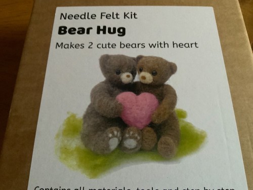 Needle felting kit makes - needle,