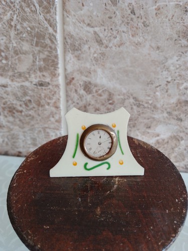 Antique vintage dolls house - antique, dolls'