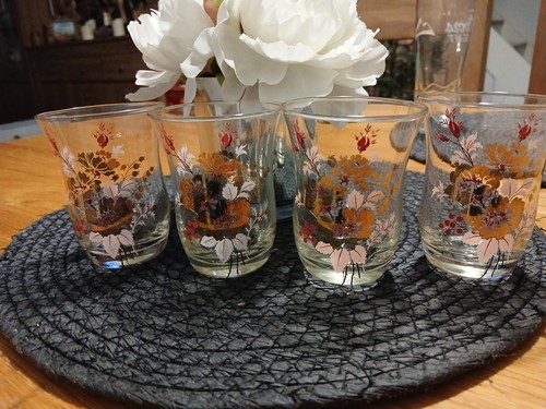 Set glasses with - with, a