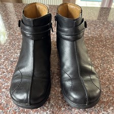 Clark’s Women’s