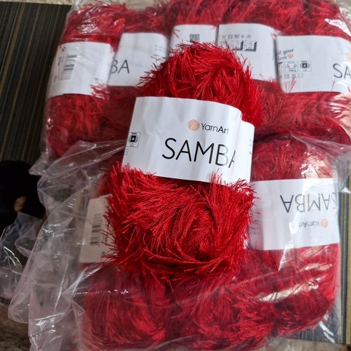 Yarn art samba fluffy - art,
