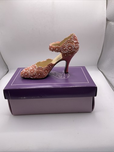 The shoe fits leonardo - the,