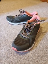 Brand New Women's Vionic Drift Tokyo Training Shoes. Khaki. Size UK 5.