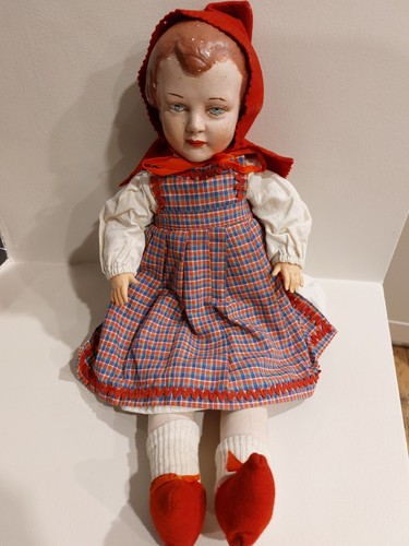 Old doll head earth - pipe?, 46