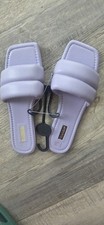 Women puffy  sliders/ Flip