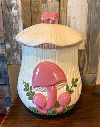 Vintage arnel ceramic pink - vintage,