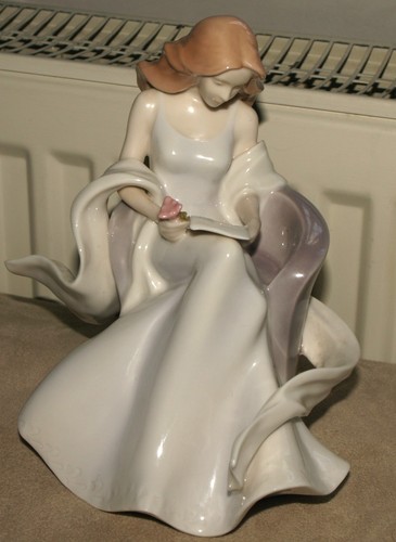 2003 elegance kim - by, lawrence