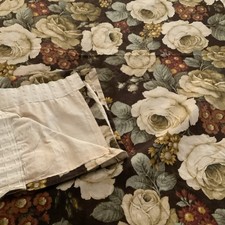 Sanderson Sibyl 2x Different