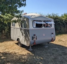 1953 Westfalia caravan. VW camper Splitscreen Beetle vintage Mercedes classic
