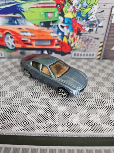 Vintage 2003 hot wheels first - hot,