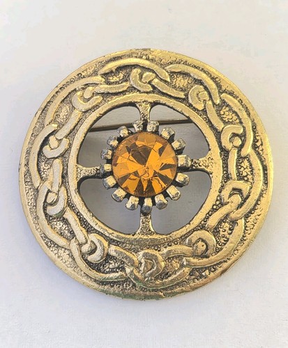 Vintage celtic brooch - celtic,