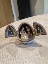 Vintage hinged egg-shaped