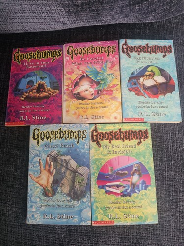 Vintage 90s goosebumps books - vintage,