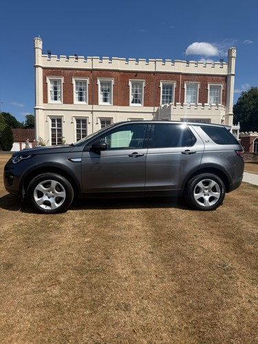 2017 land rover discovery - land,