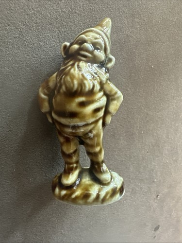 Vintage wade irish - irish, leprechaun