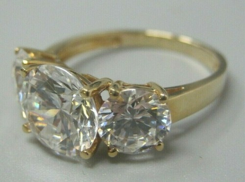 Solid 14k gold ring - size, 5.5