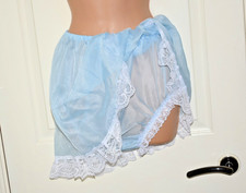 ANT B 44 - Sissy frilly Sissy