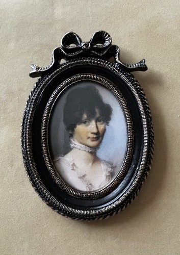 Miniature portrait lady - miniature, a