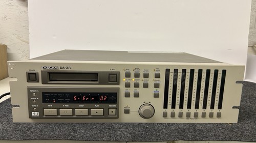 Tascam channel digital - da-38, 8-channel