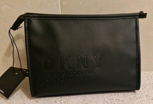 Dkny large standard cosmetic - dkny, t