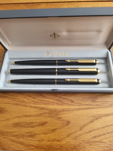 New old stock vintage parker - "new,