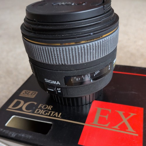 Sigma 30mm dc hsm lens - sigma,