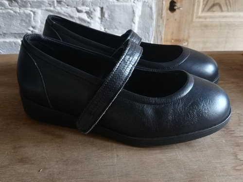 Cosyfeet black leather mary - black,
