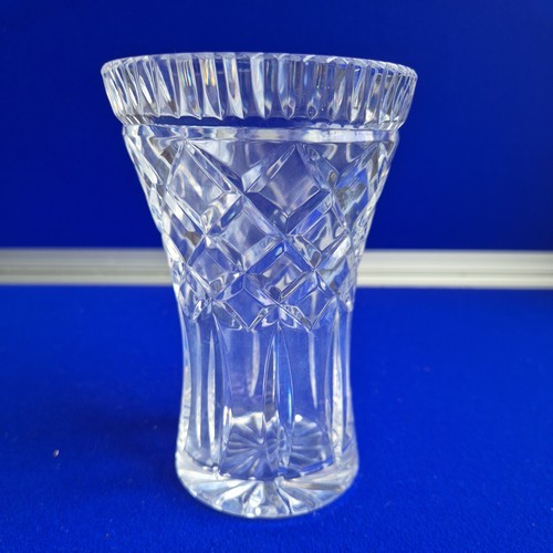 Lead crystal vase - lead, cut