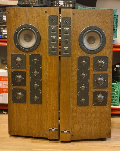 Pair speakers do - pair, of