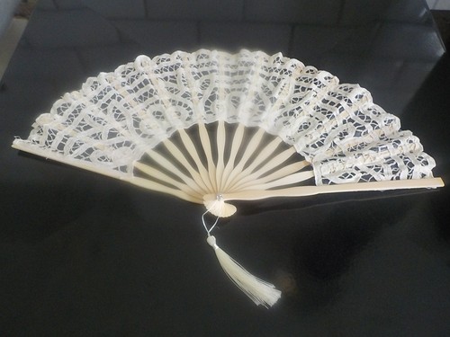 Unused lace flamenco - unused,