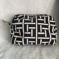 Qantas Florence Broadhurst