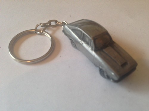Bond equipe 2lt saloon 3d - bond,