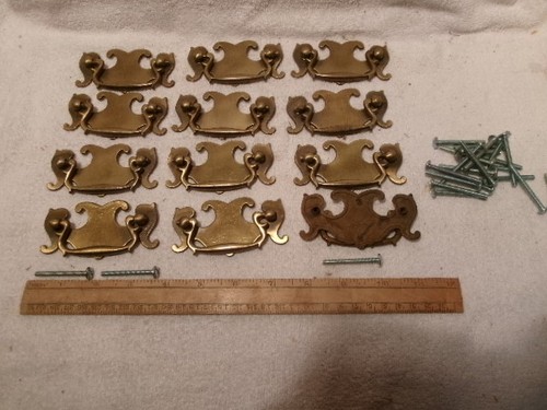 Lot 12 antique - antique, brass