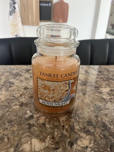 Yankee candle movie night - yankee,